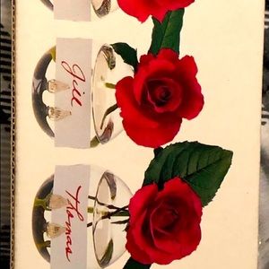 Placecard Flower Holders by Be Seated